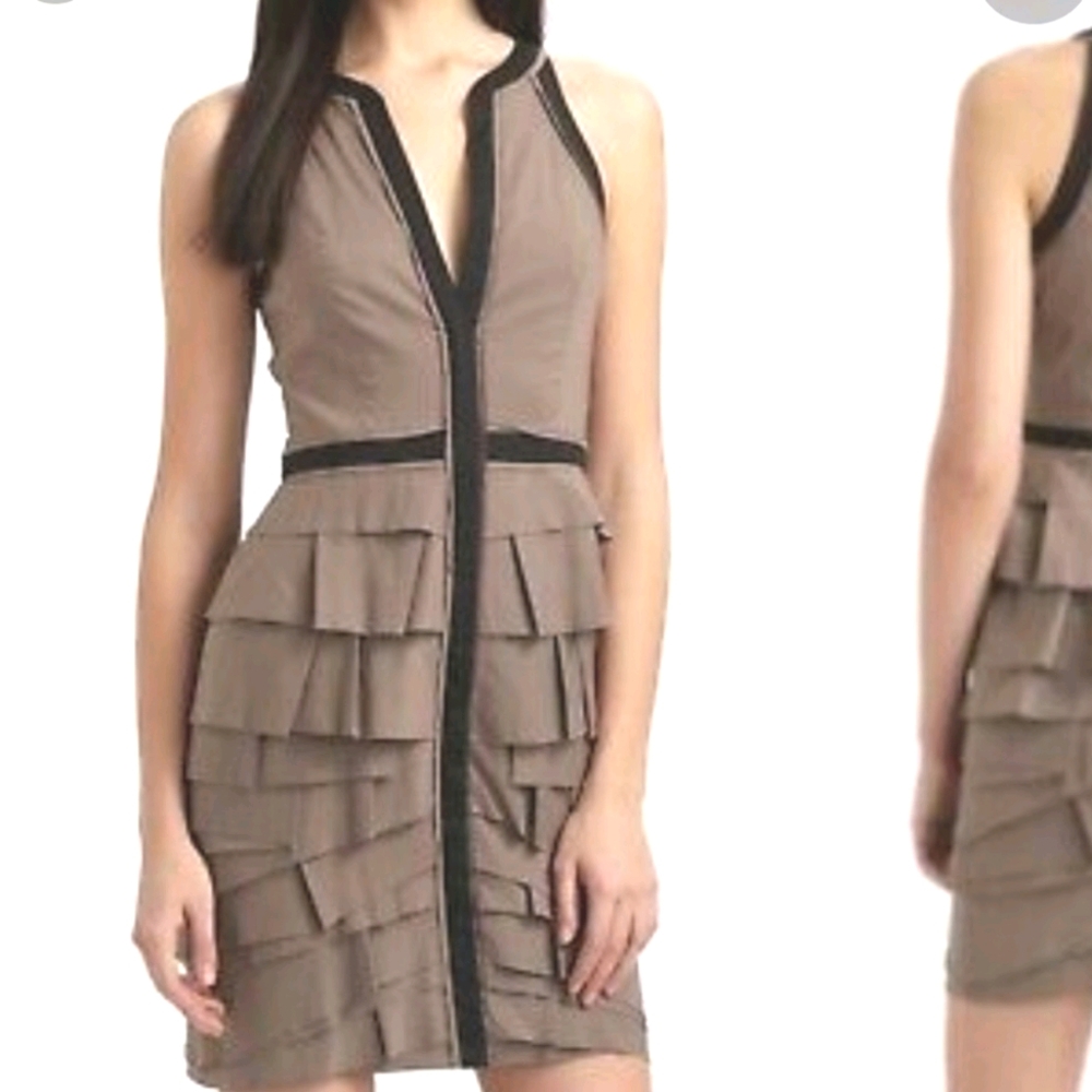 BCBG 💕 comfortable dress